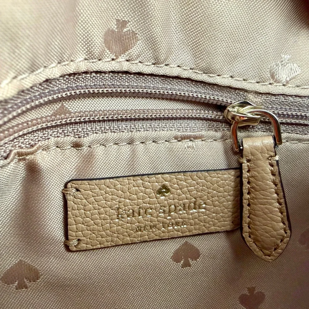Kate Spade New York Rosie Beige Pebbled Leather Crossbody Bag Gold Tone Hardware